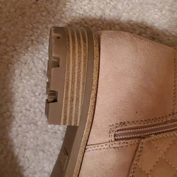 White Mountain Combat Style Boots - Picture 5 of 8